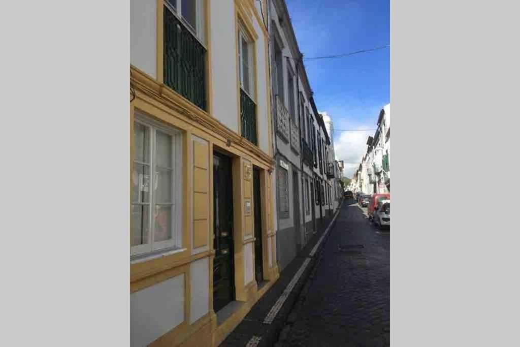 Pdl Central Apartments - Three Ponta Delgada Dış mekan fotoğraf
